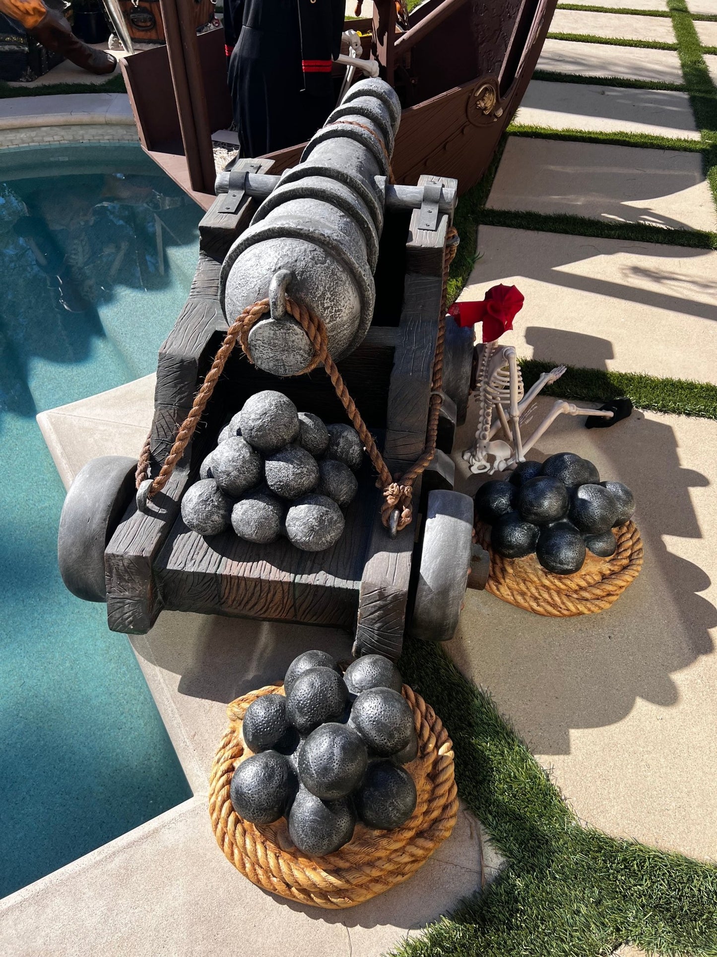 Cannon Balls with Rope - Custom Prop Rentals