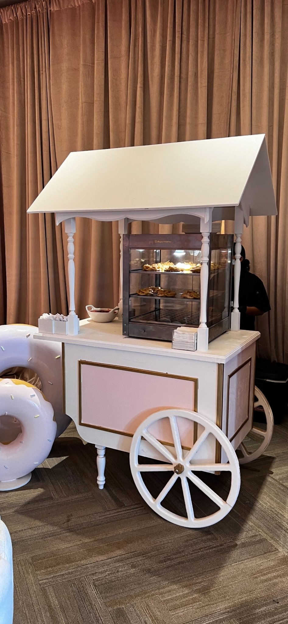 Cart Blue & White - Custom Prop Rentals