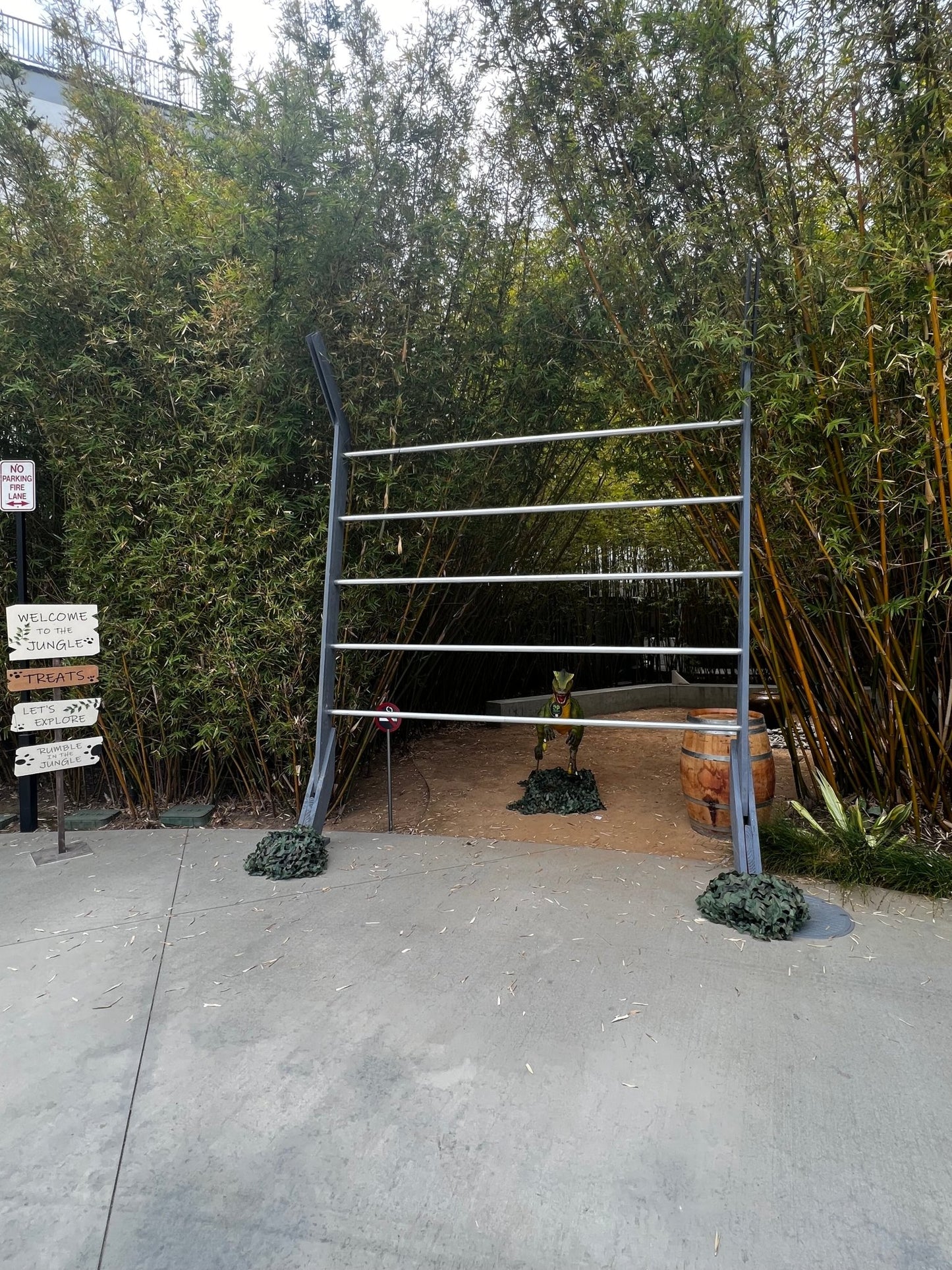 Gate Fence with Bars 15FT - Custom Prop Rentals