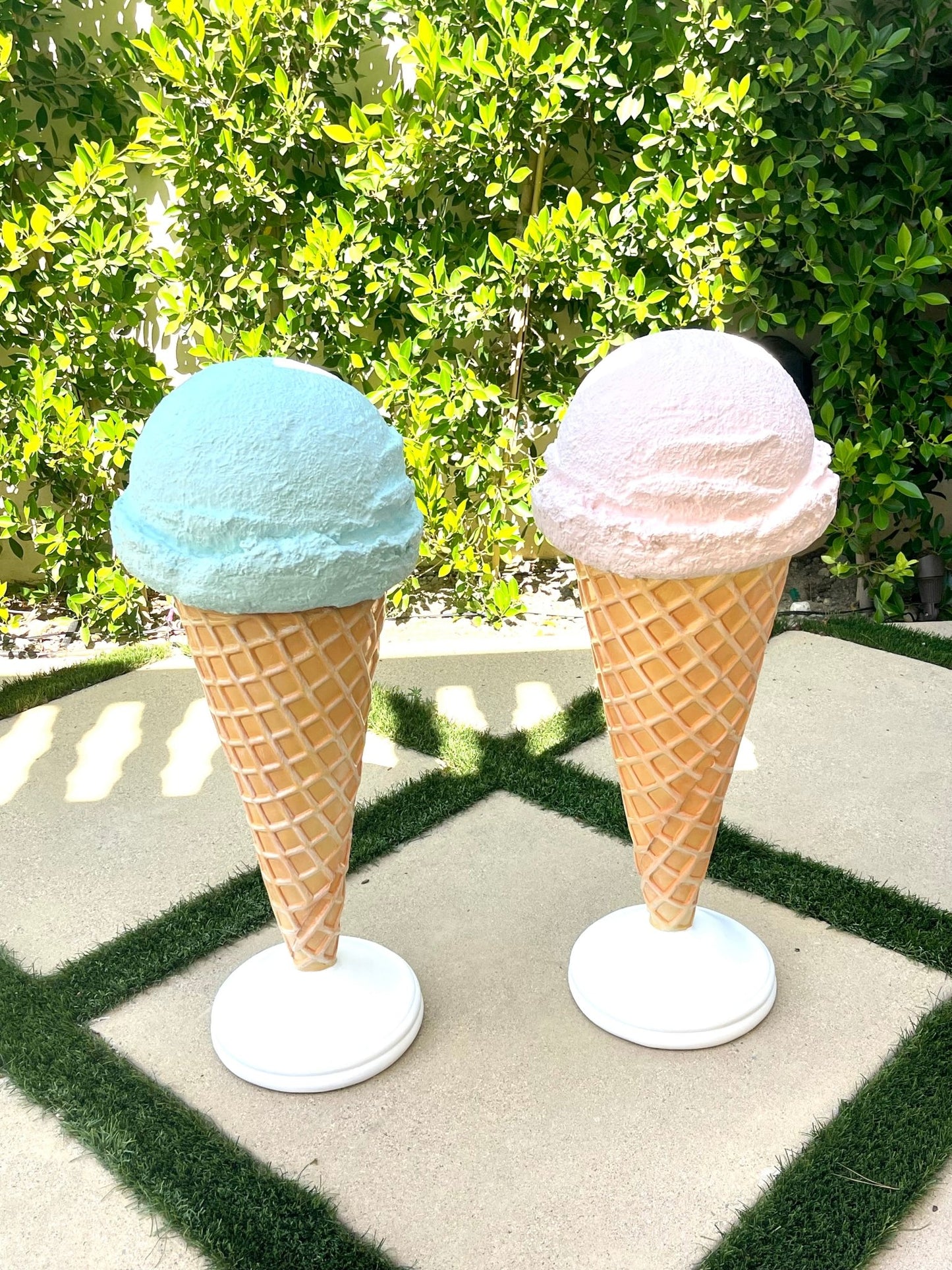 Ice Cream Mint Green - Custom Prop Rentals