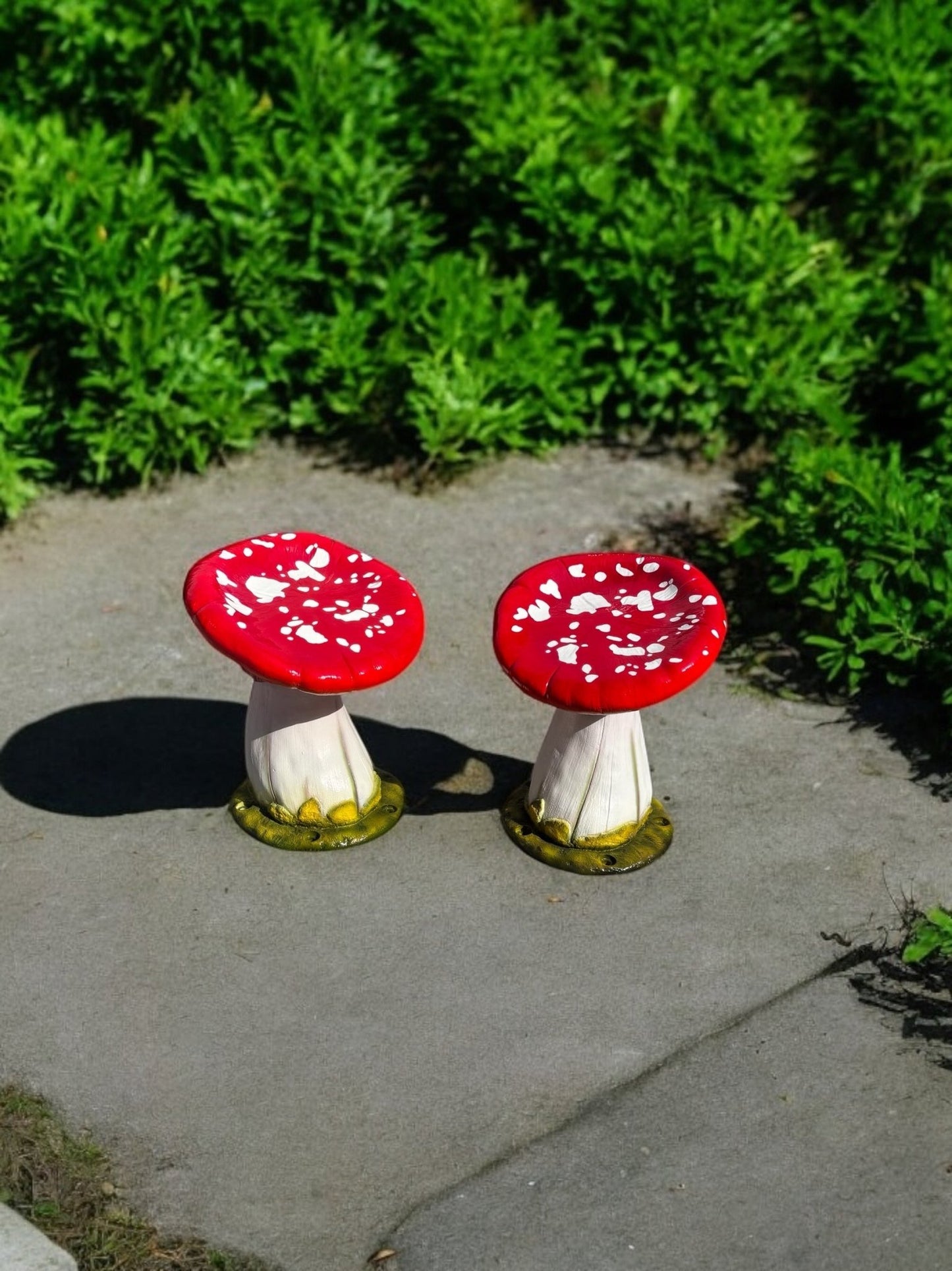 Mushroom Red & White Tilt - Custom Prop Rentals