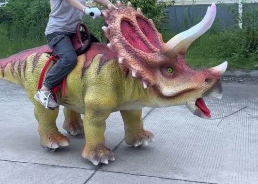 Triceratops Dino Ride