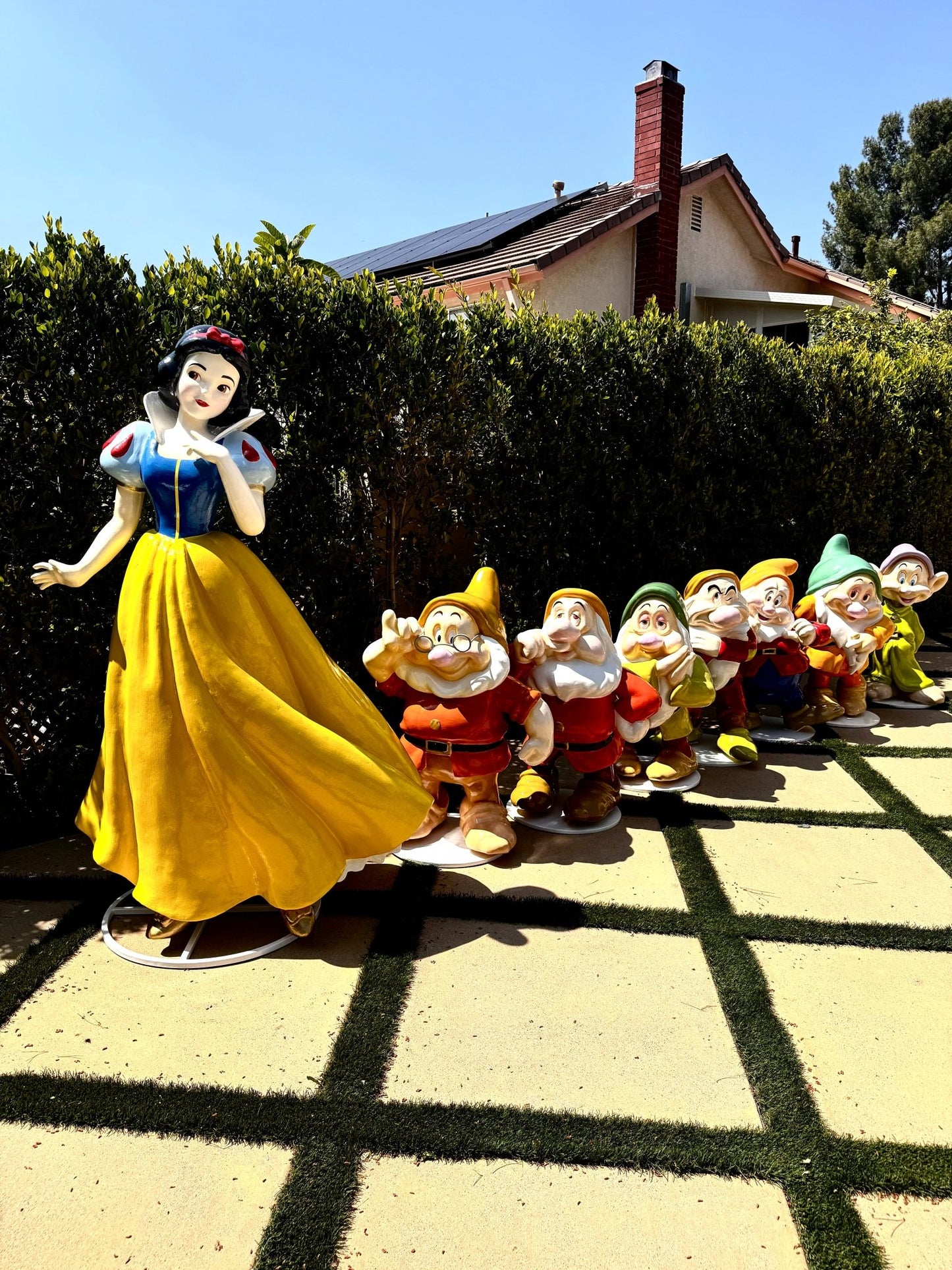 Snow White - Custom Prop Rentals
