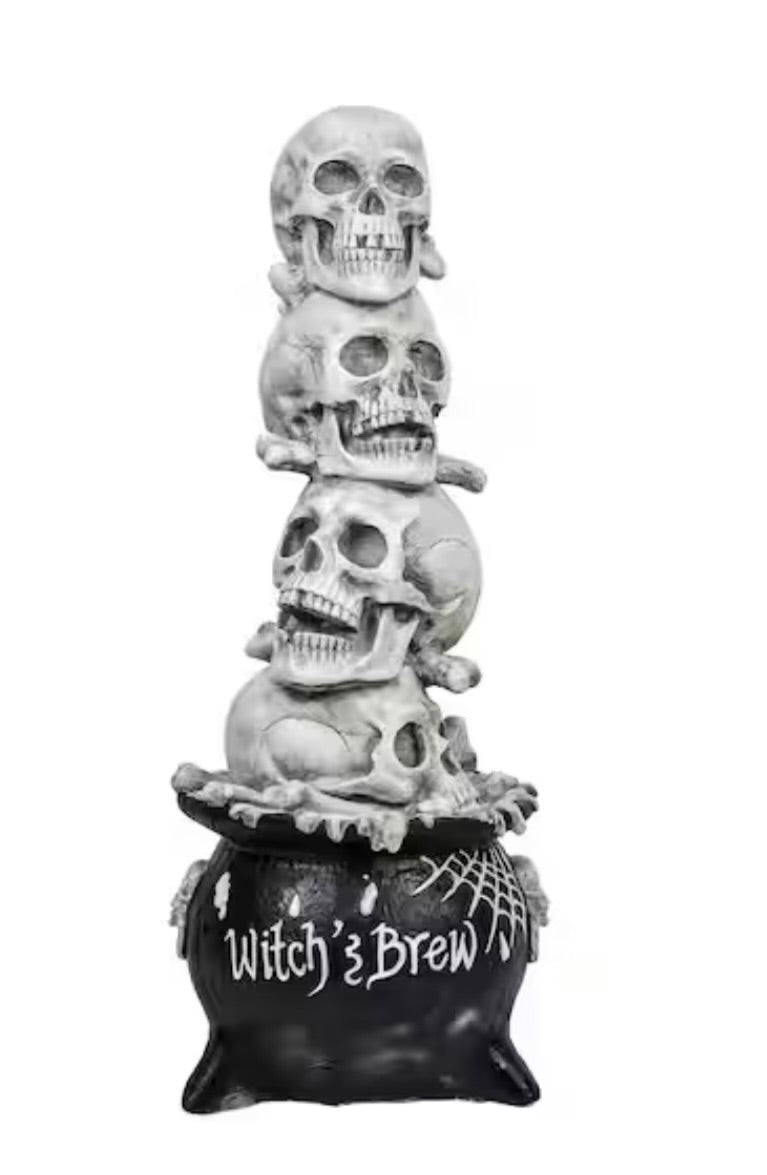 Stacked Skulls Bird - Custom Prop Rentals