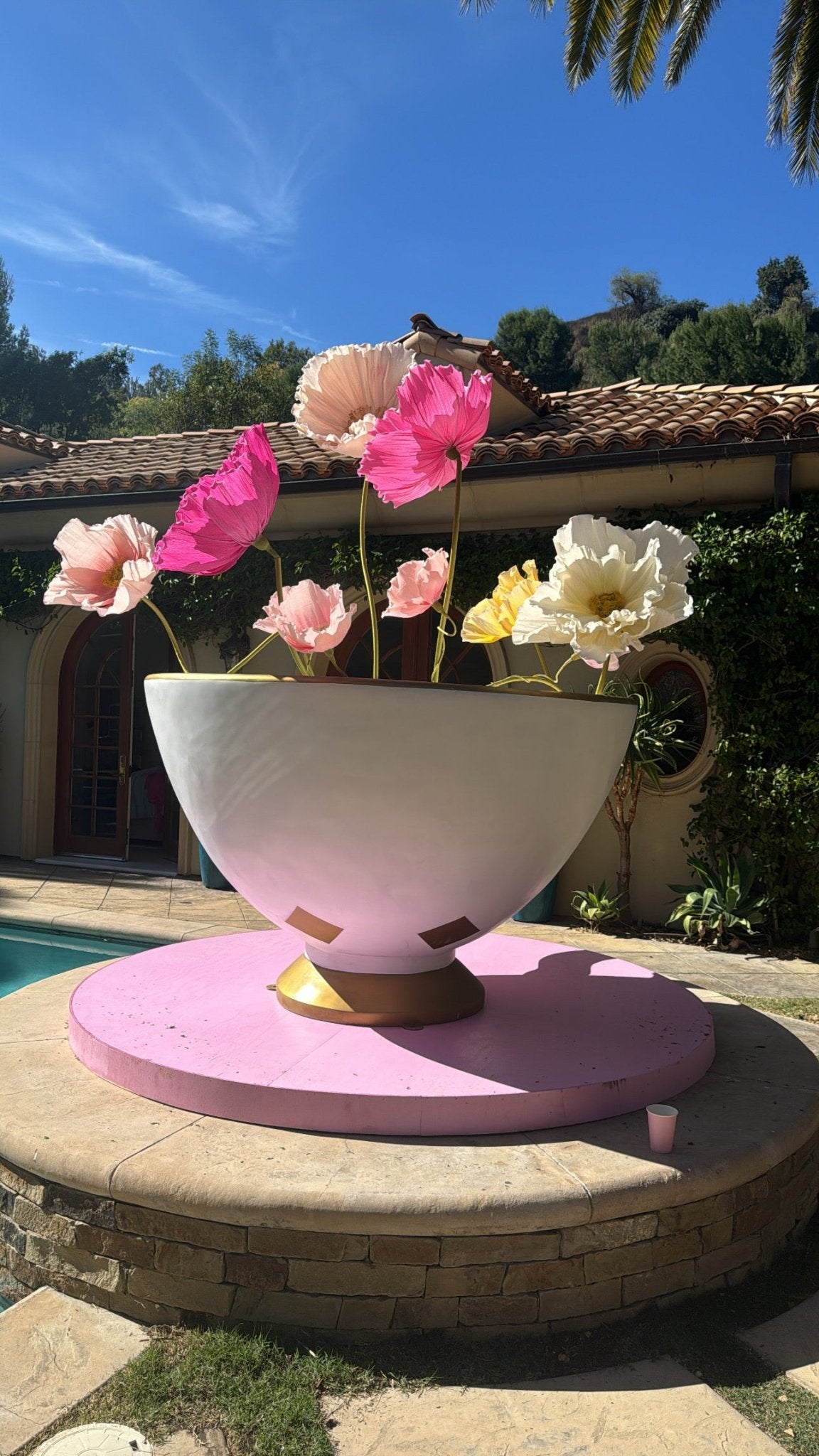 Tea Pot X - large white - Custom Prop Rentals