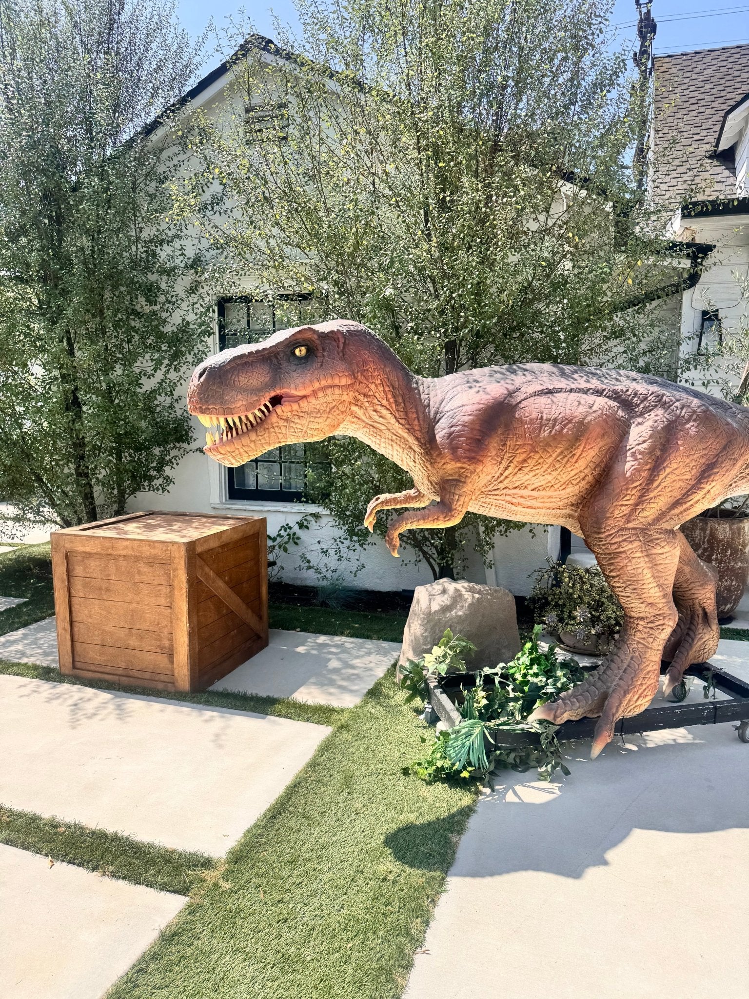 Animated T-Rex Rexy - Custom Prop Rentals