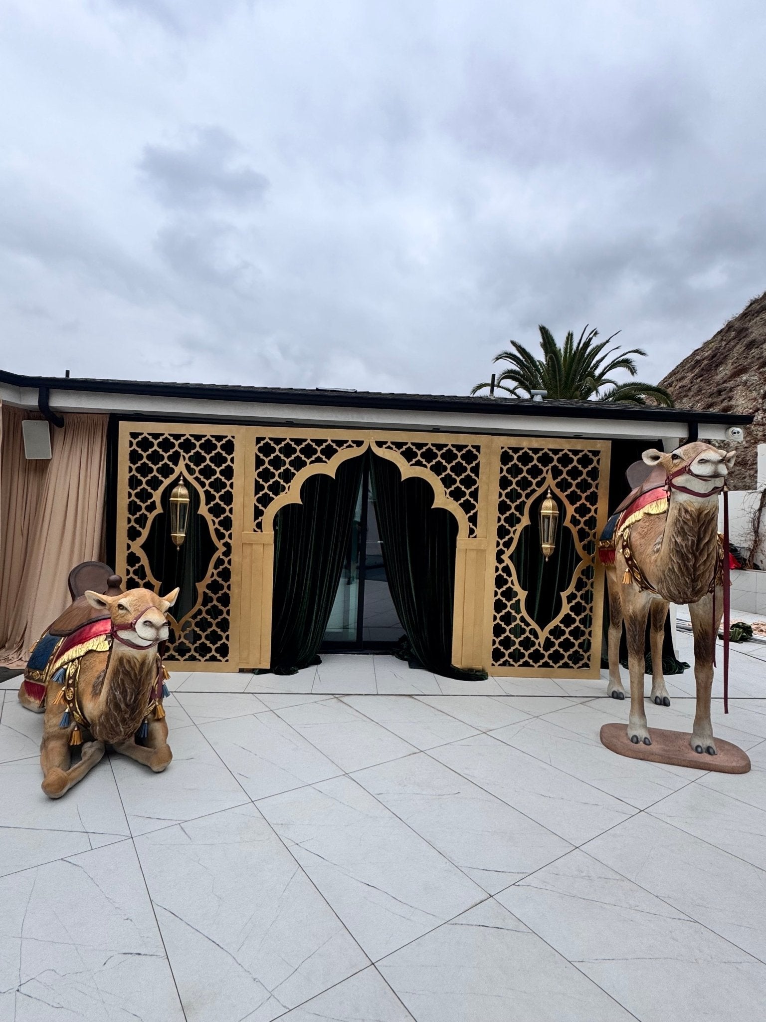 Arabian Backdrop - Custom Prop Rentals