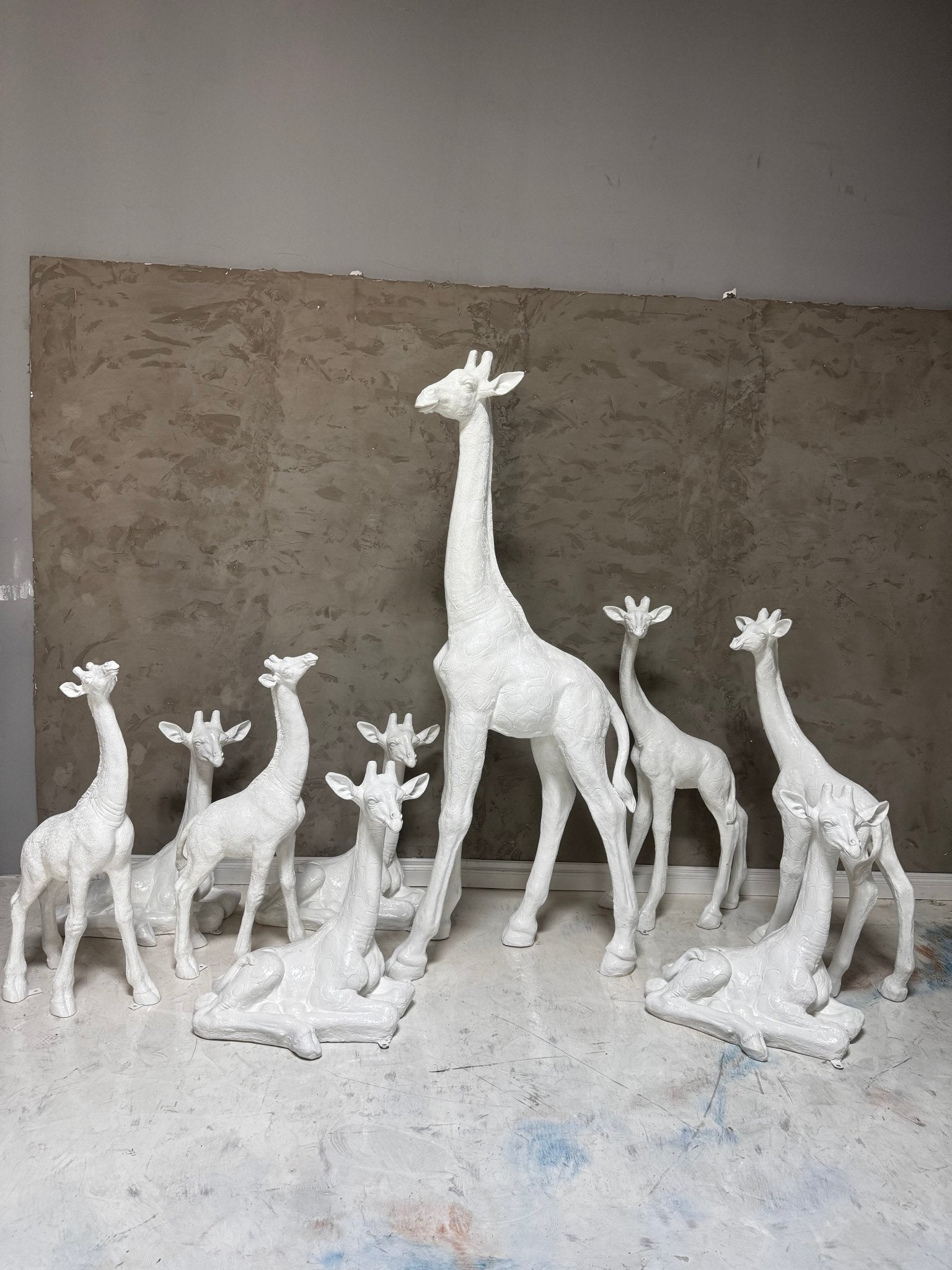 Baby Giraffe Head Twist White - Custom Prop Rentals