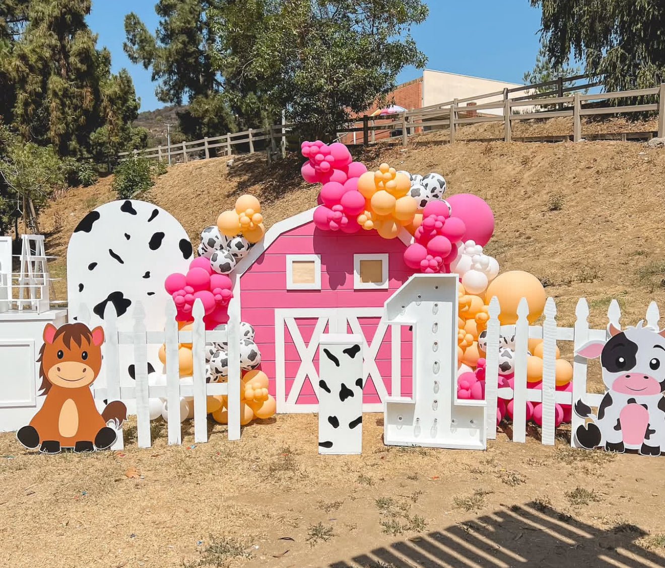 Barn 6x6 - Custom Prop Rentals