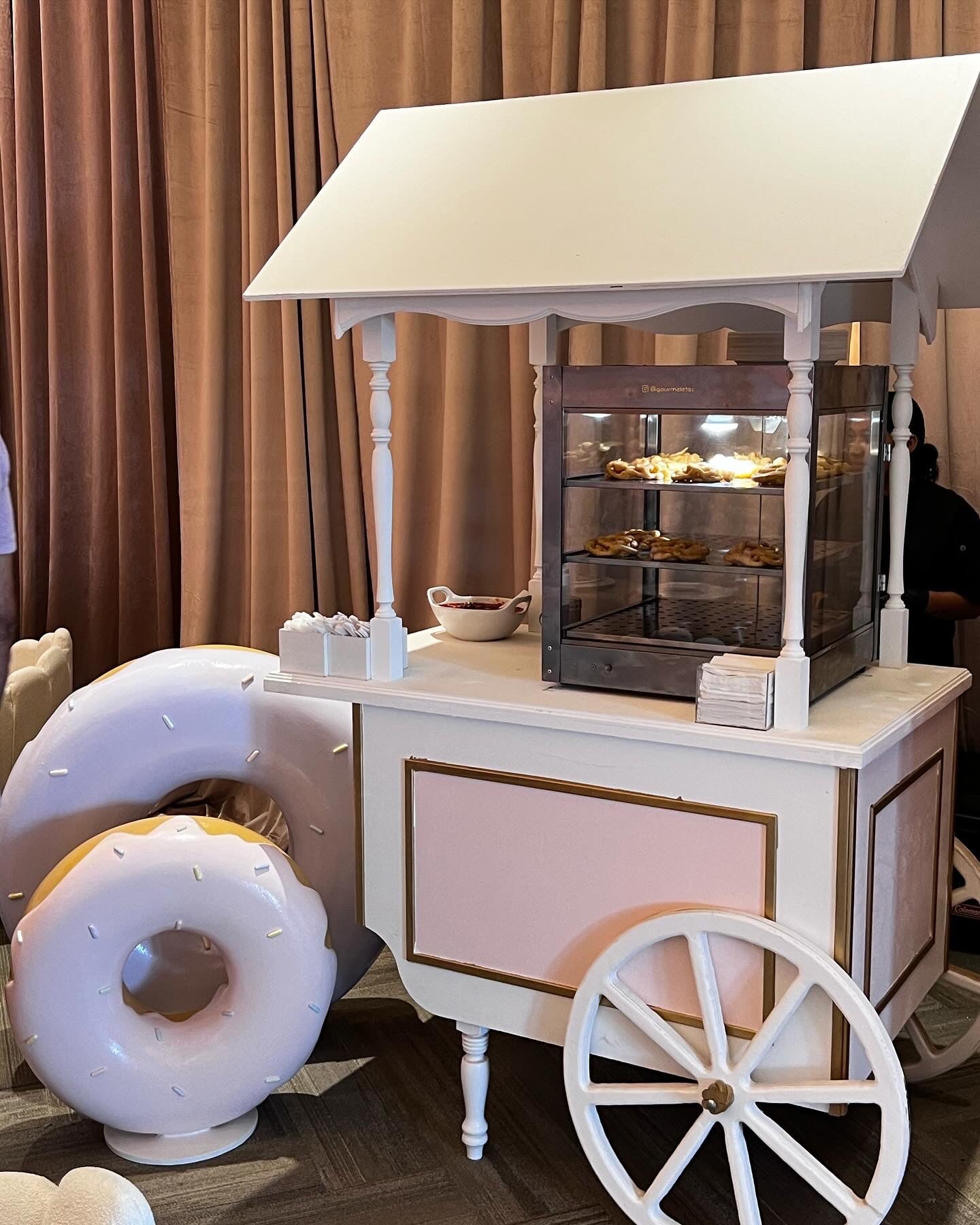 Cart Pink & White - Custom Prop Rentals