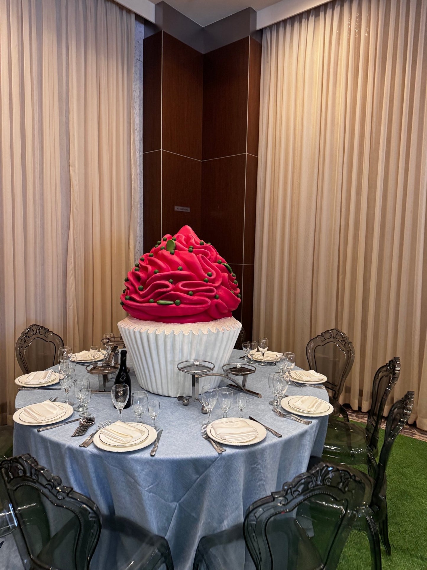 Cup Cake Vanilla w/ Hot Pink Frosting - Custom Prop Rentals