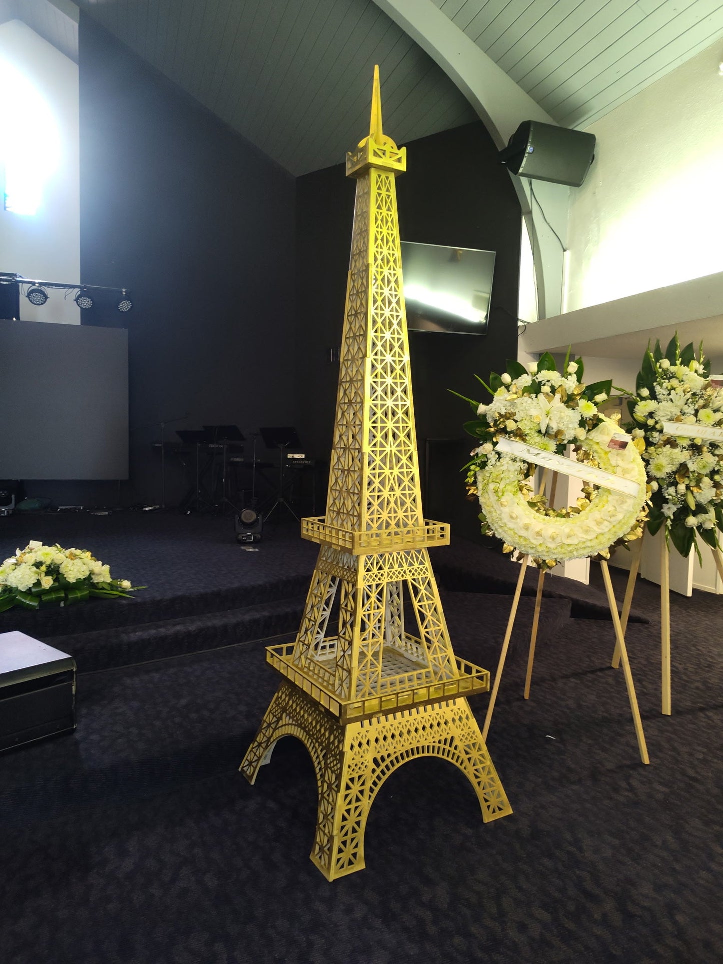 EIFFEL TOWER 10 Ft - Custom Prop Rentals