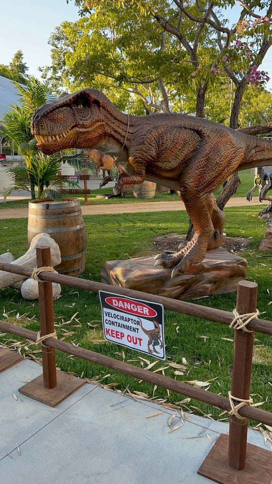 Fence Wooden 6ft - Custom Prop Rentals