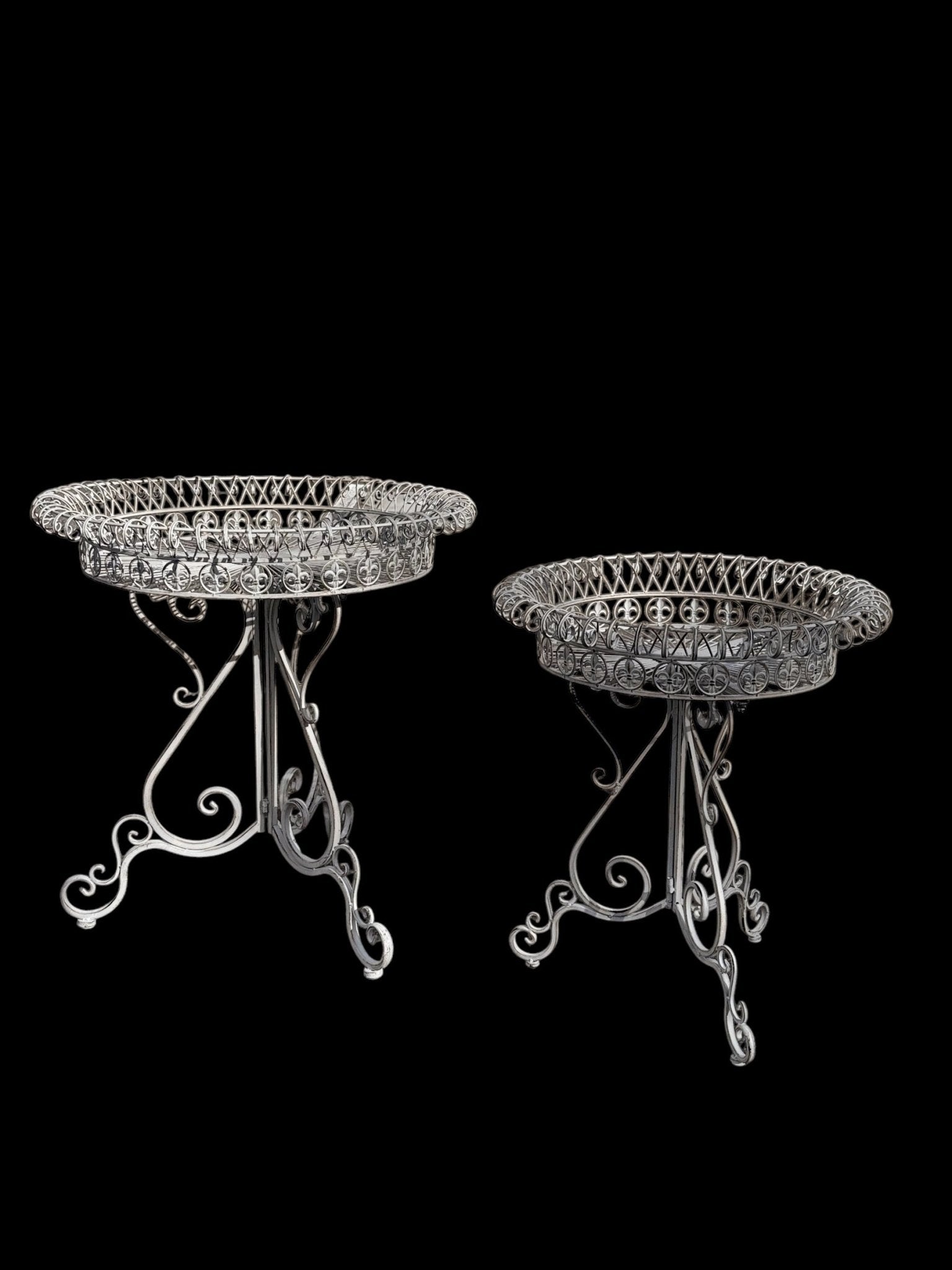 Garden Cake Table - Custom Prop Rentals