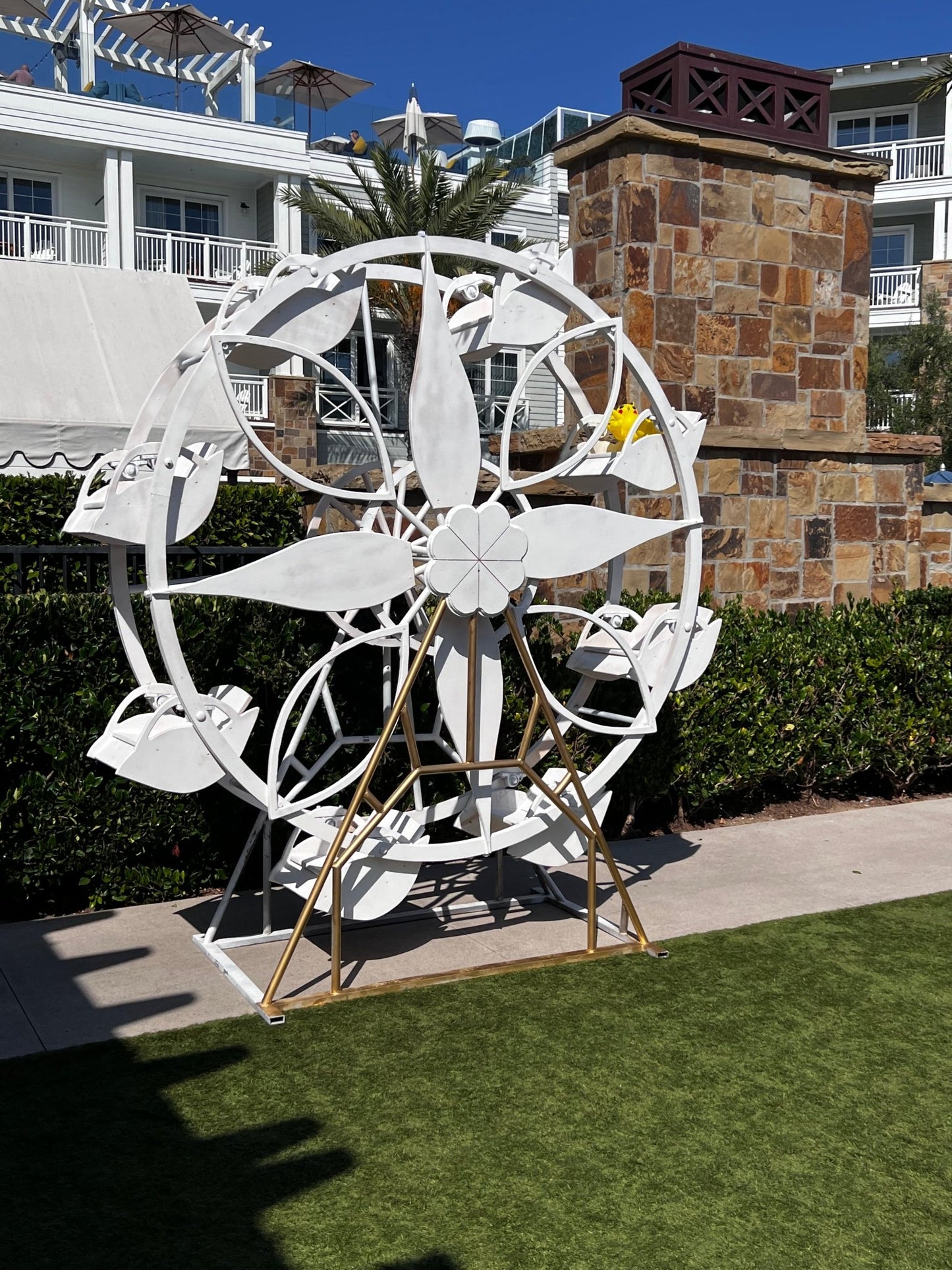 Grand Ferris Wheel - Custom Prop Rentals