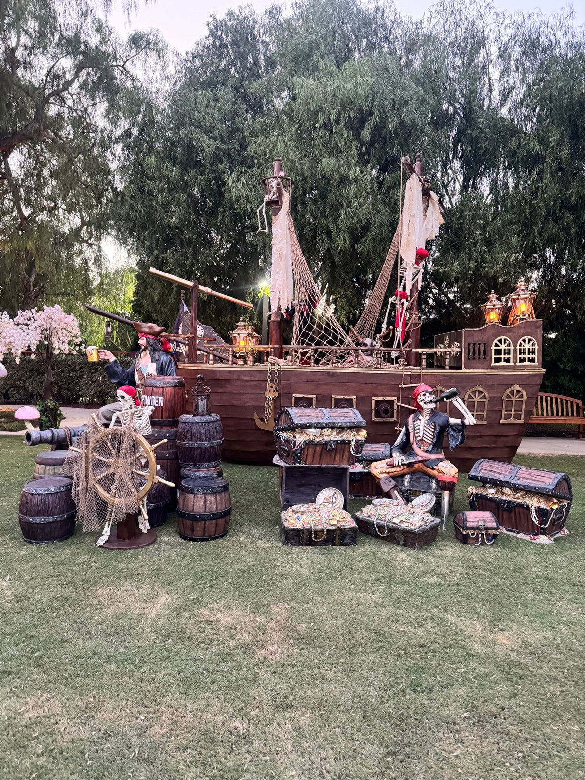 Grand Pirate Ship - Custom Prop Rentals