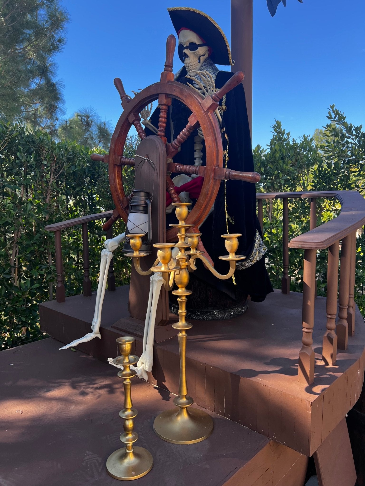 Grand Pirate Ship - Custom Prop Rentals