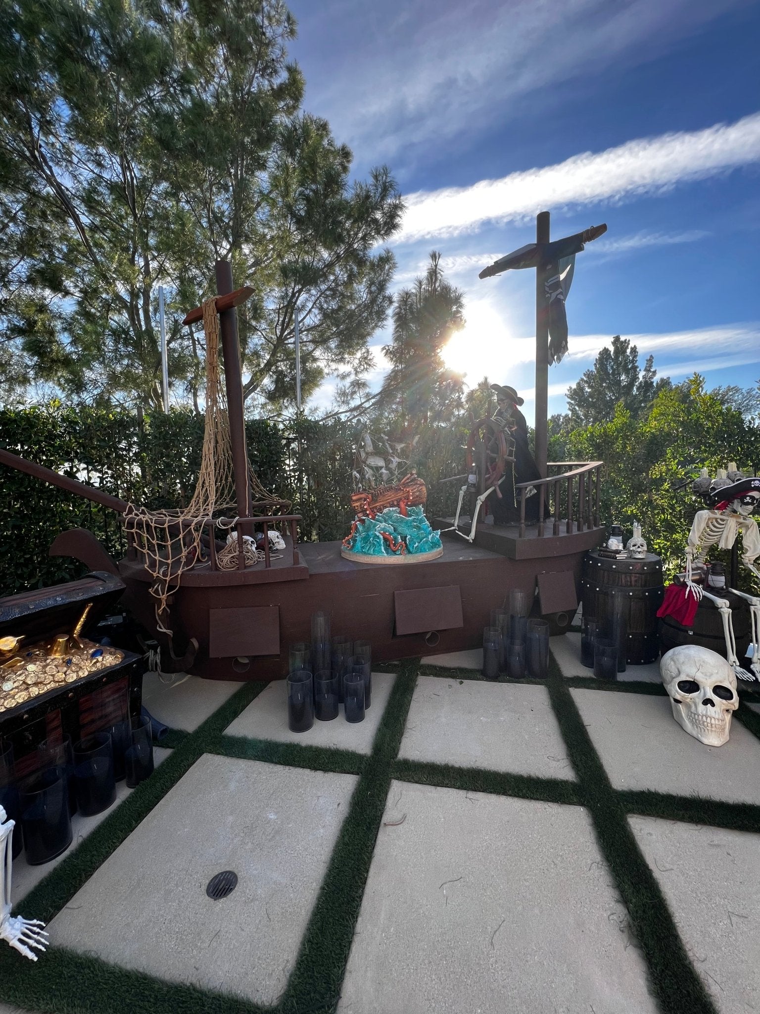 Grand Pirate Ship - Custom Prop Rentals