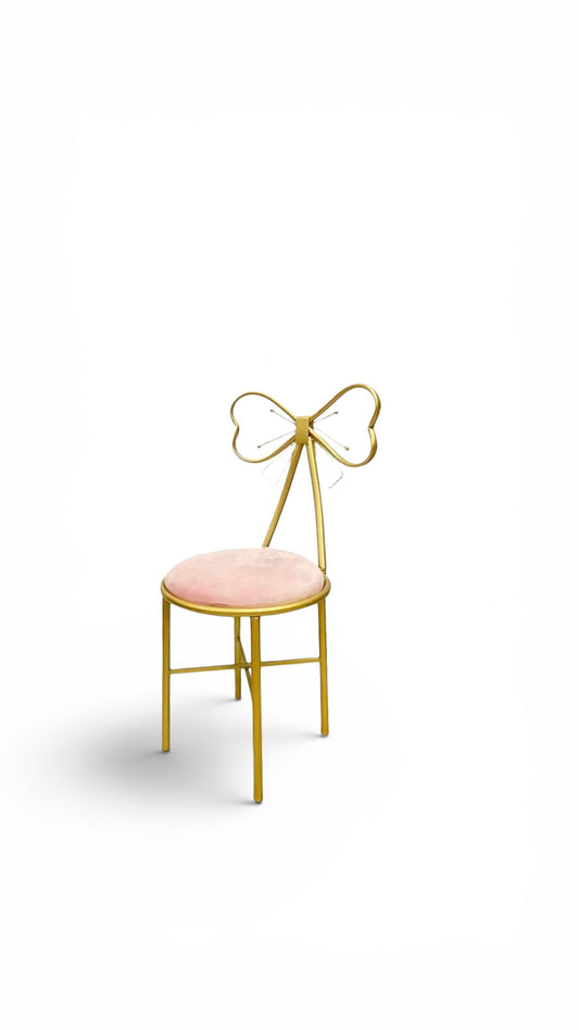 Kids Bow Chair Pink - Custom Prop Rentals