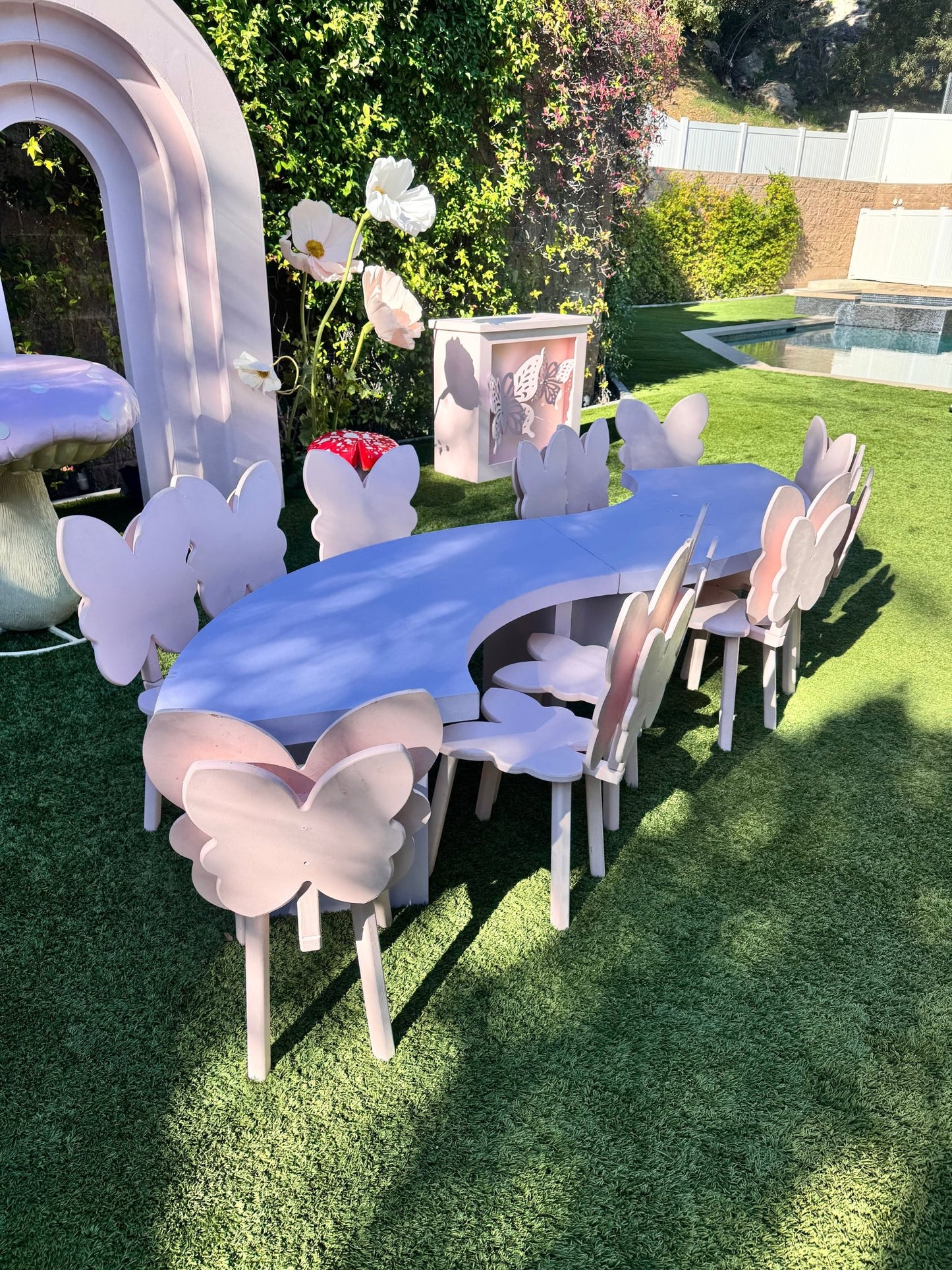 Kids Butterfly Chairs Pink - Custom Prop Rentals