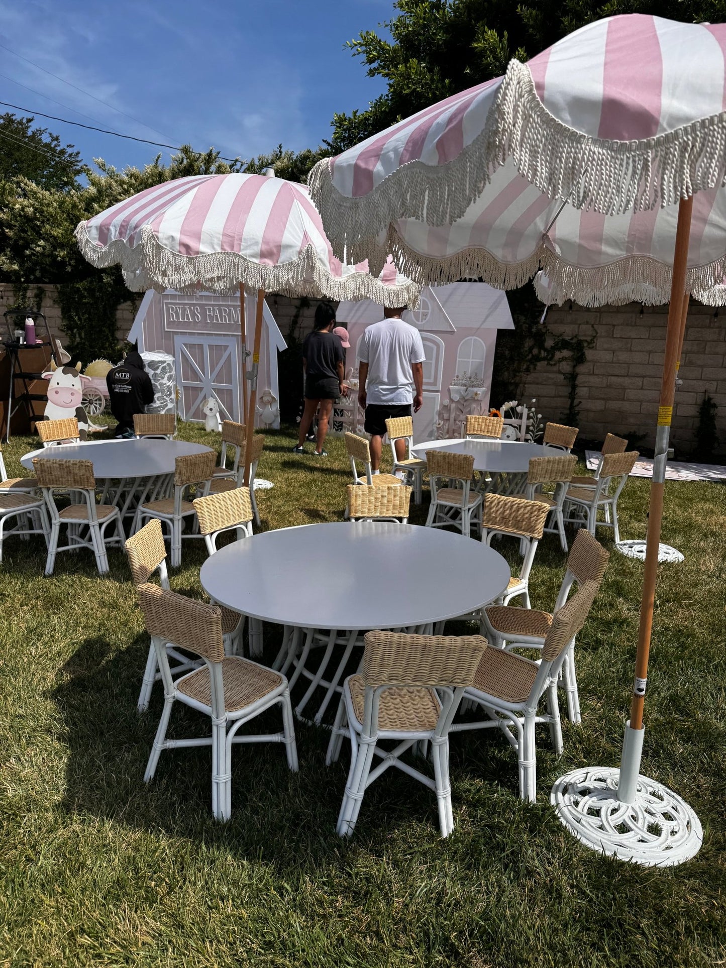 Kids Rattan Round Table White - Custom Prop Rentals
