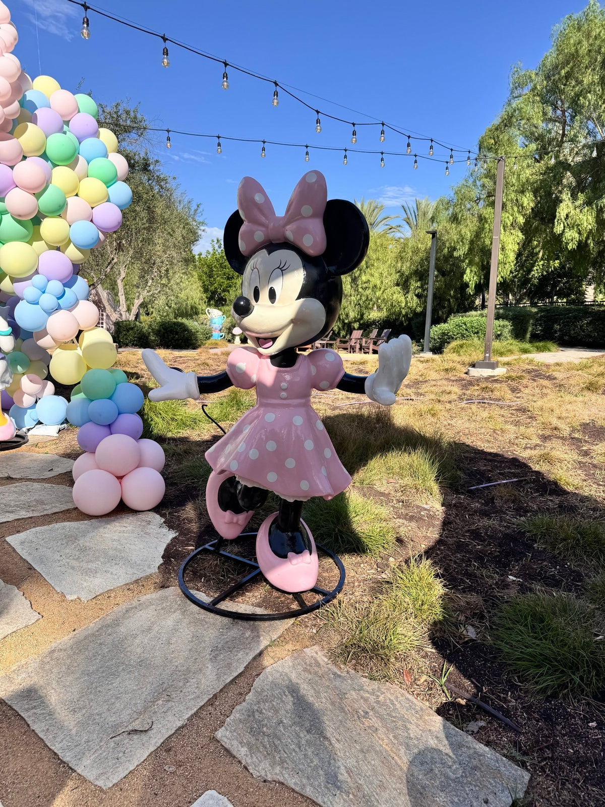 Mini Mouse - Custom Prop Rentals