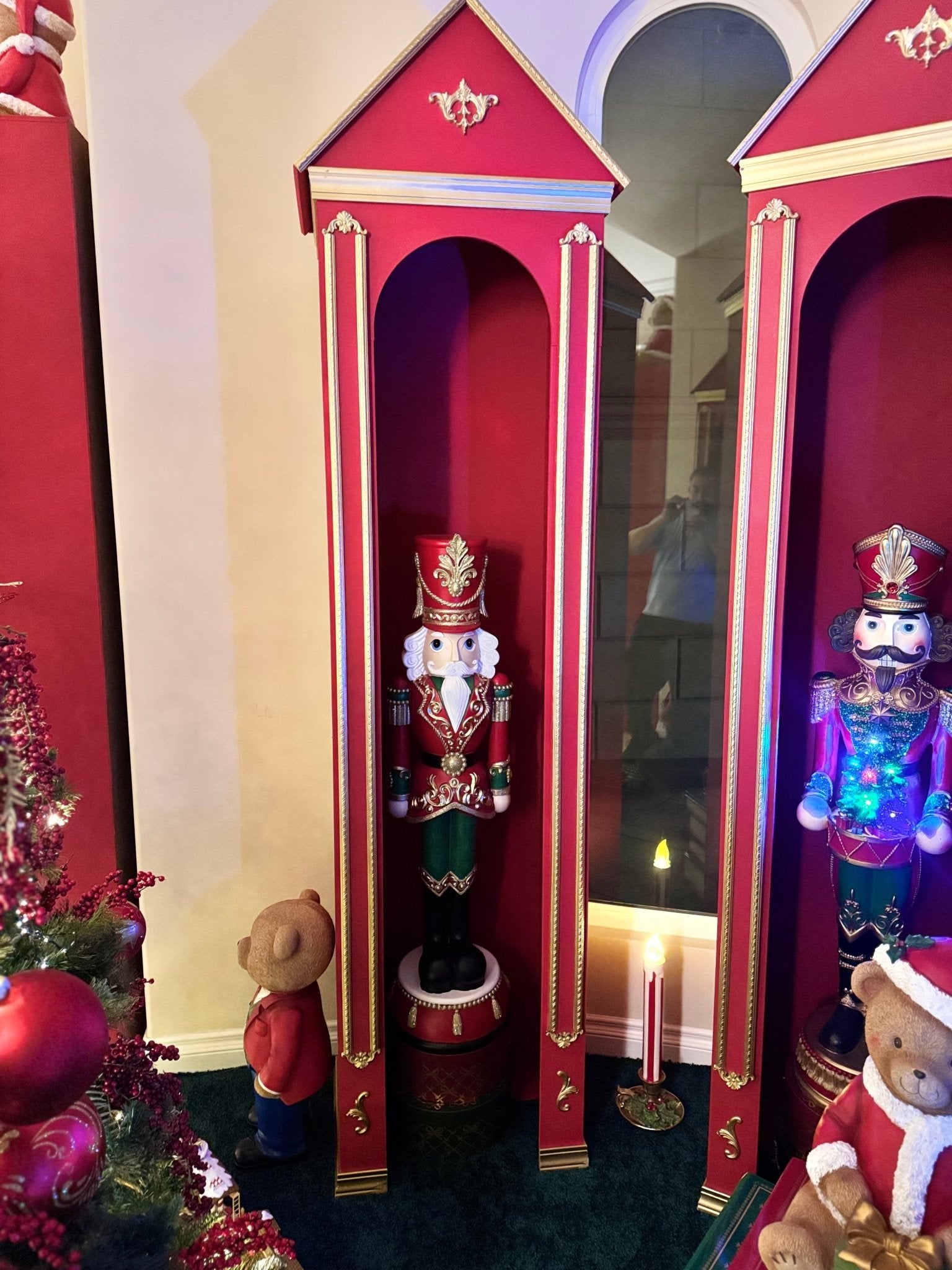 Red & Gold Sentry Box - Custom Prop Rentals