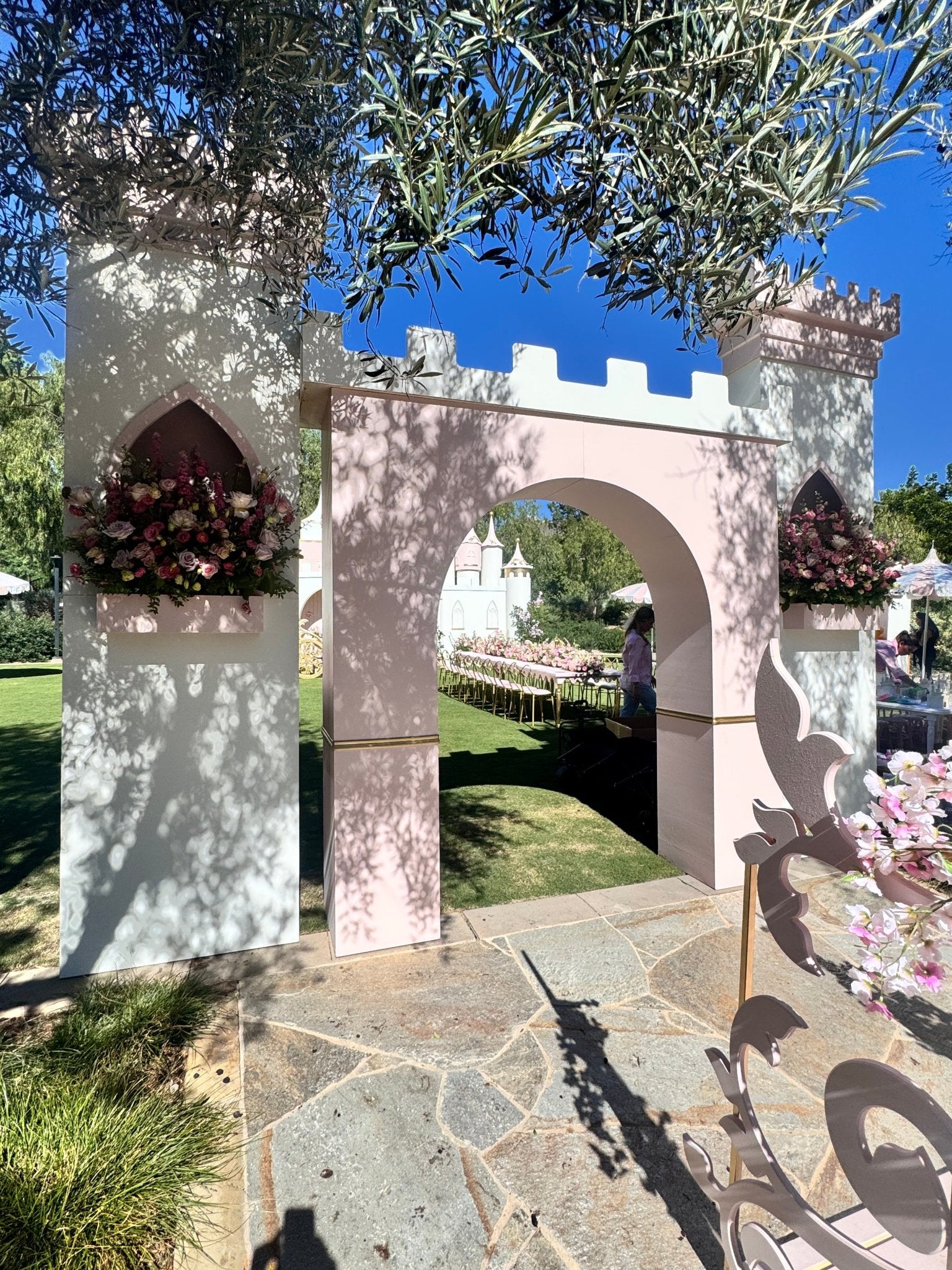 Royal Entrance - Custom Prop Rentals