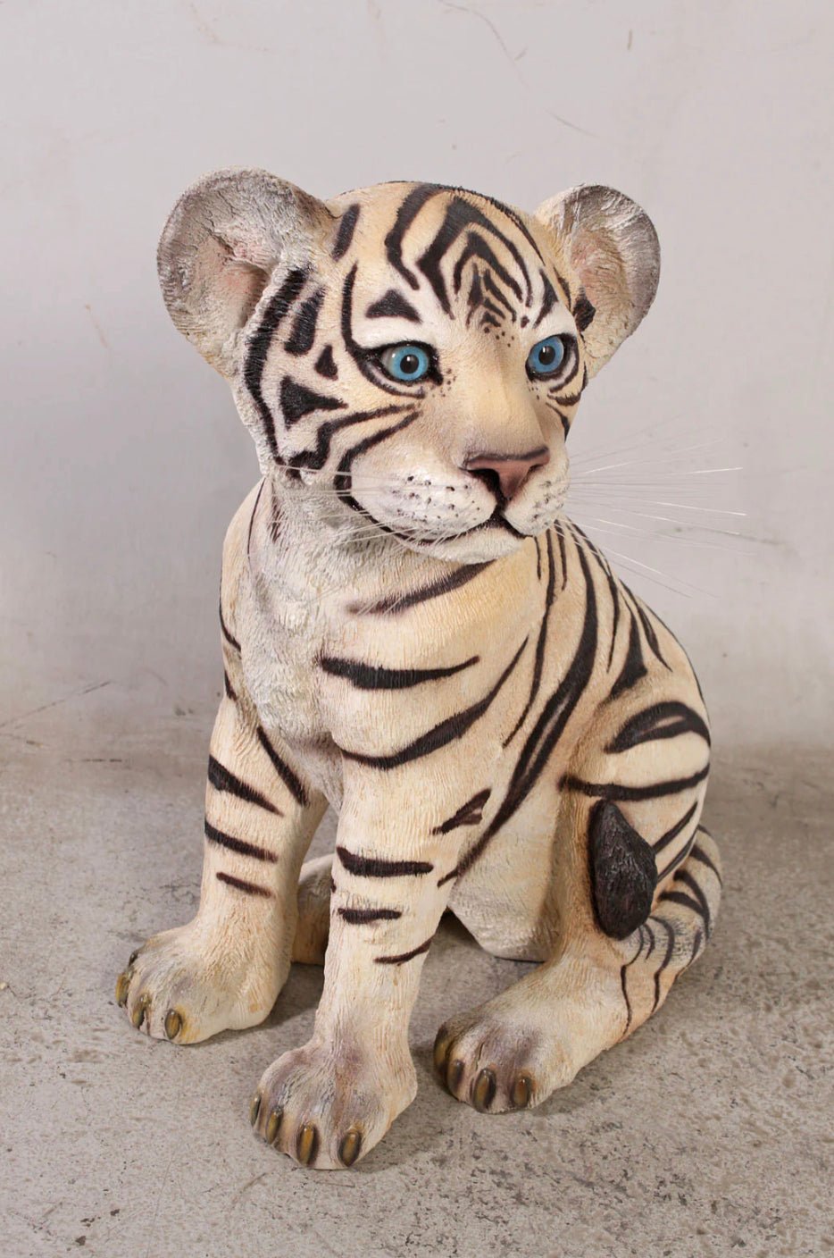 Siberian Tiger Cub Sitting - Custom Prop Rentals