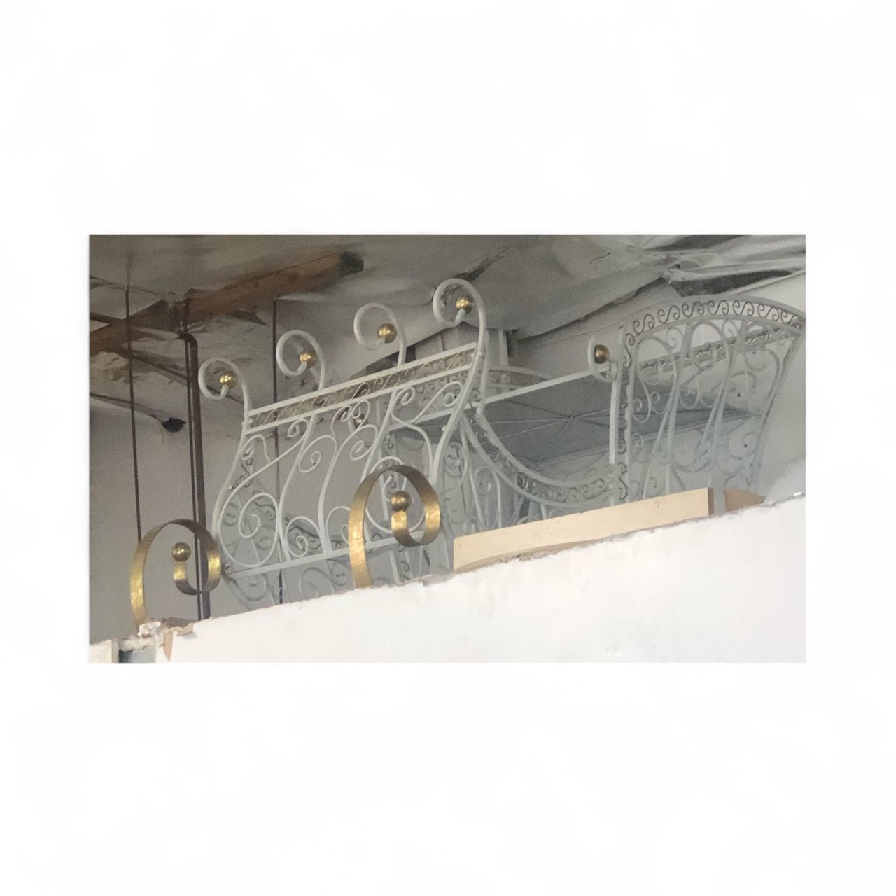 Sleigh - Custom Prop Rentals