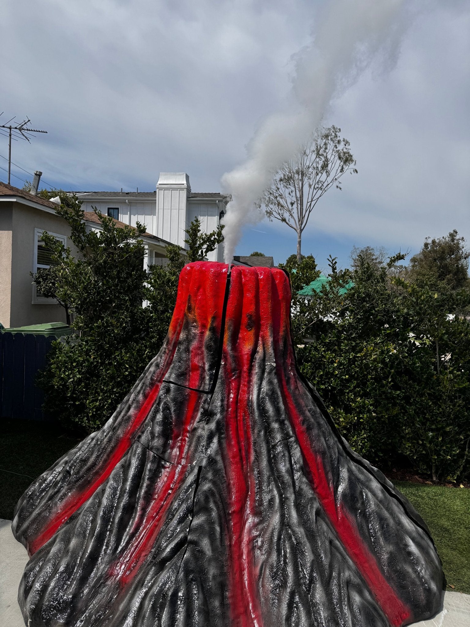 Volcano Animated - Custom Prop Rentals