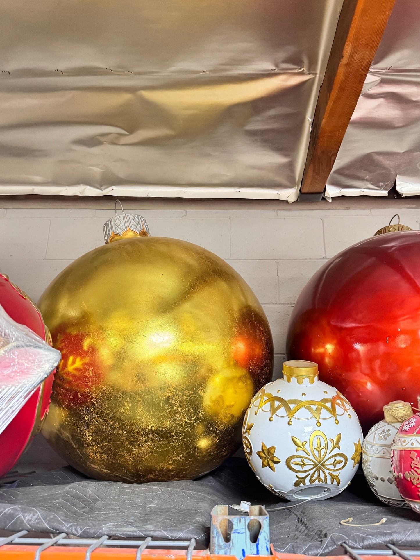 XL Silver Ornament - Custom Prop Rentals