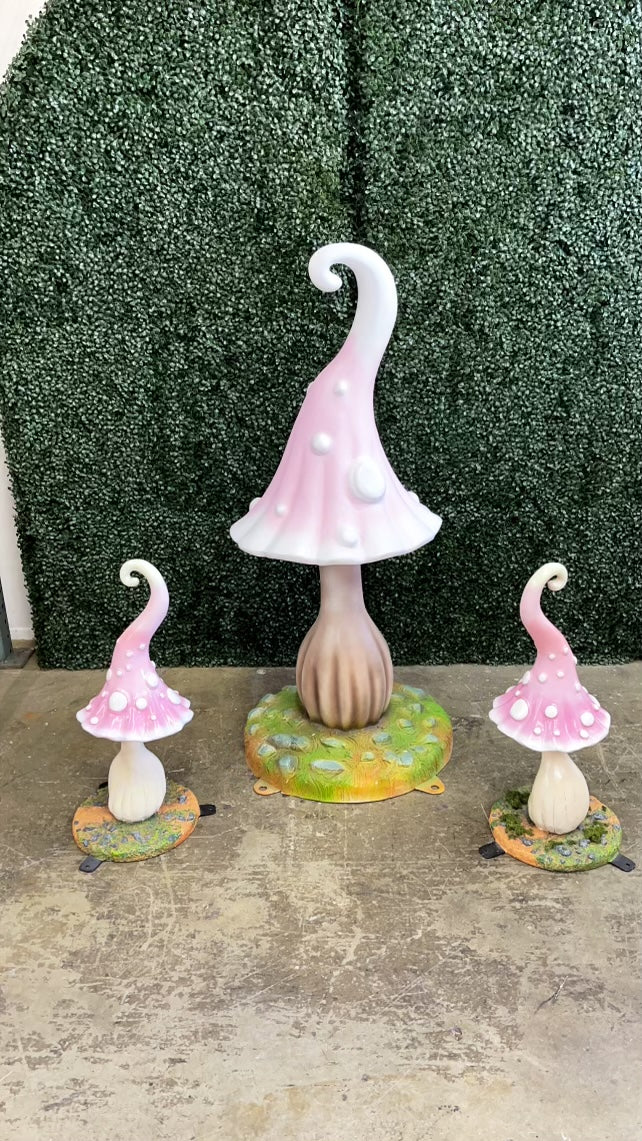 Mushroom Whimsical 4ft