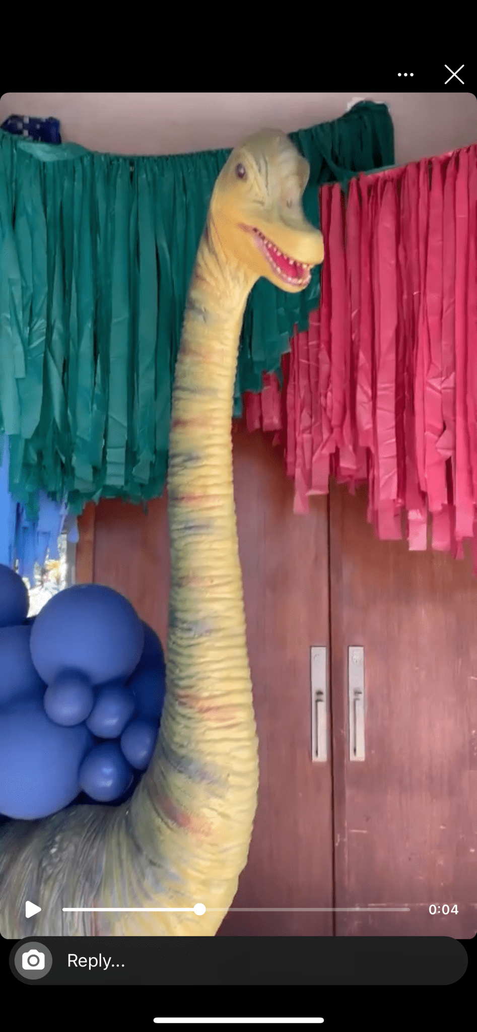 Brachiosaurus Dinosaur - Custom Prop Rentals